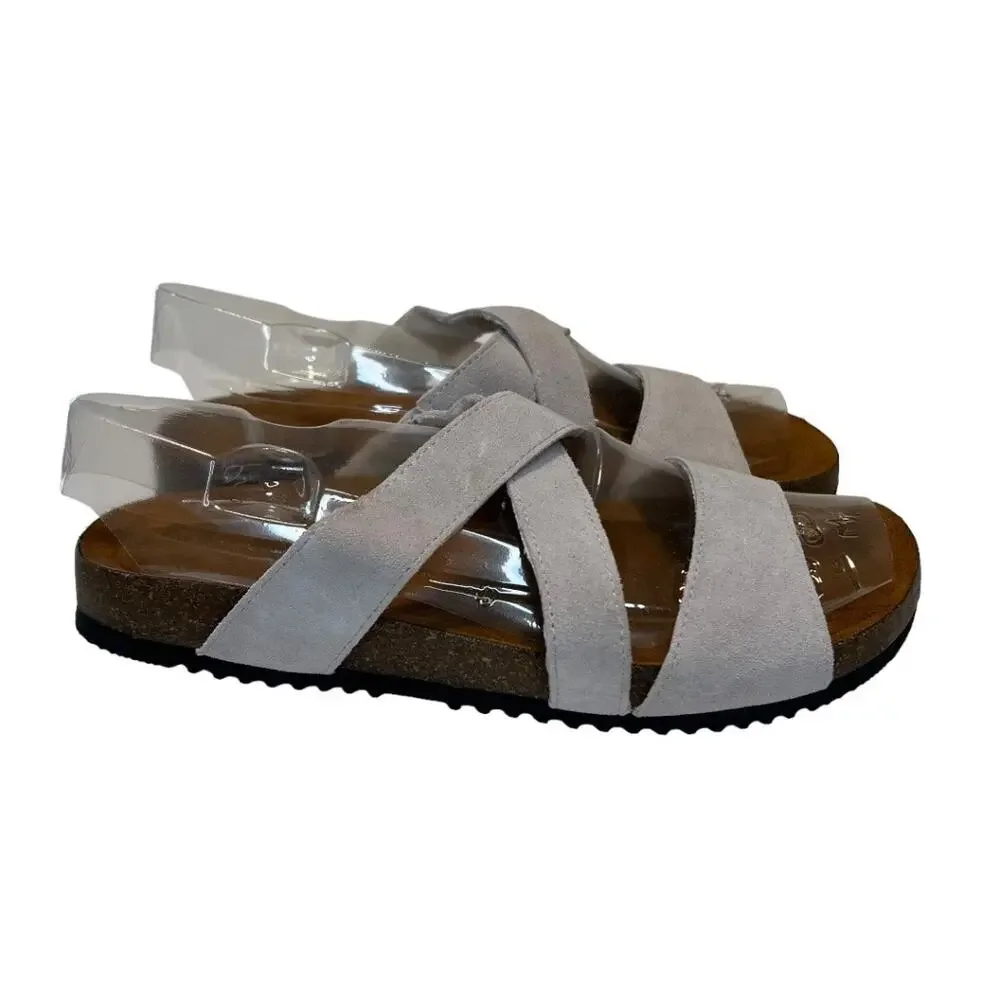 Bearpaw Women's Bonnie Flat Sandals Winter White Sz 8 Open Toe Comfort NWT